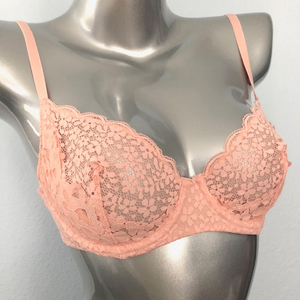 Victorias Secret Nwt Body by Victoria Peach Crochet Lace Unlined Bra - Picture 1 of 3